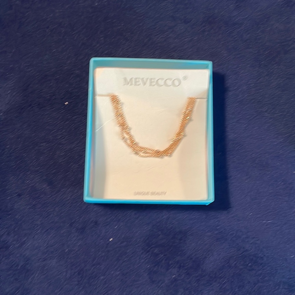 Gold bracelet